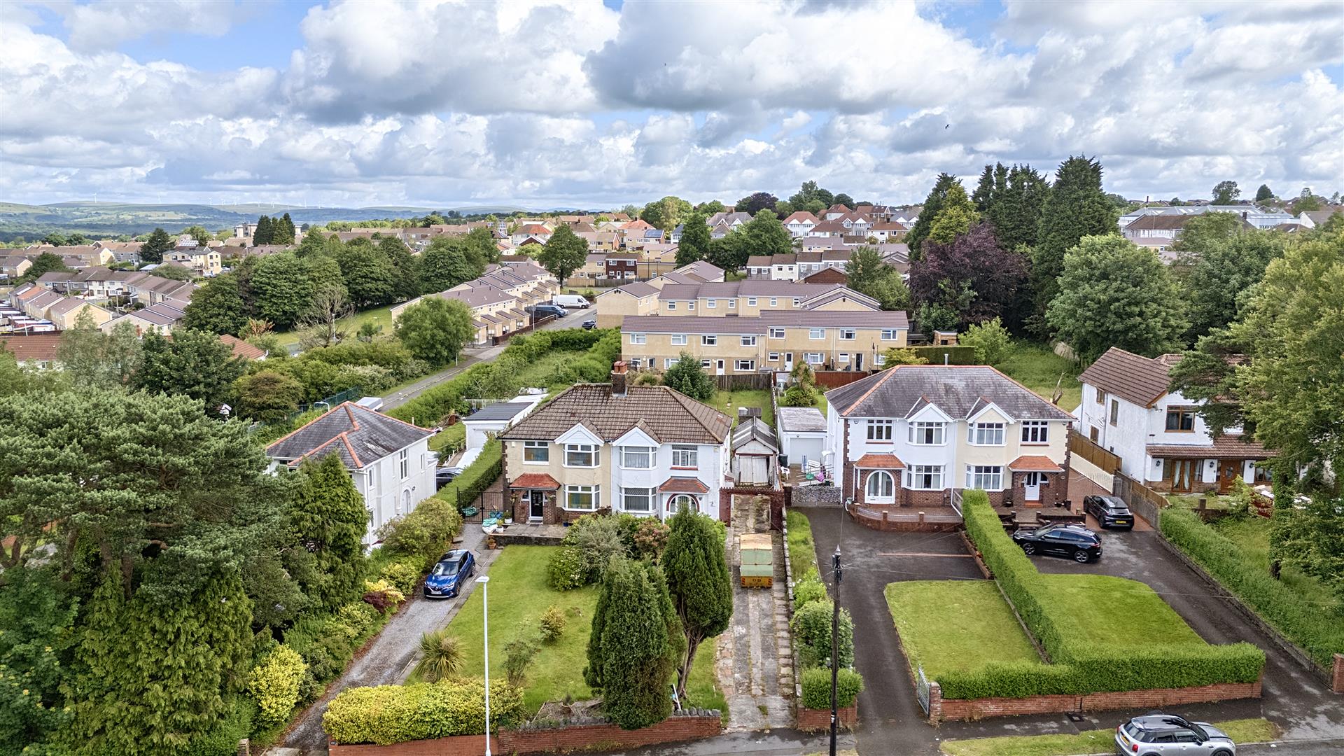 Middle Road, Ravenhill, Swansea, SA5 5DH